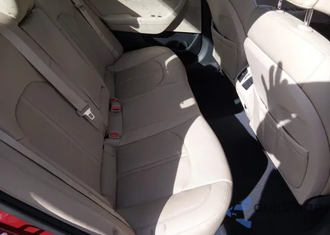 2015 Hyundai Sonata Limited z USA, uszkodzony, nr VIN 5NPE34AF6FH029361